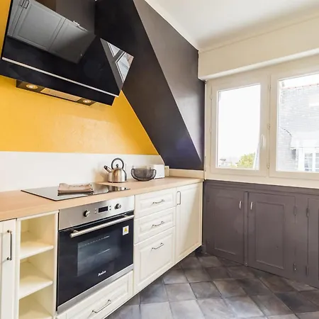 Appartement Neuf Avec Garage Centre *